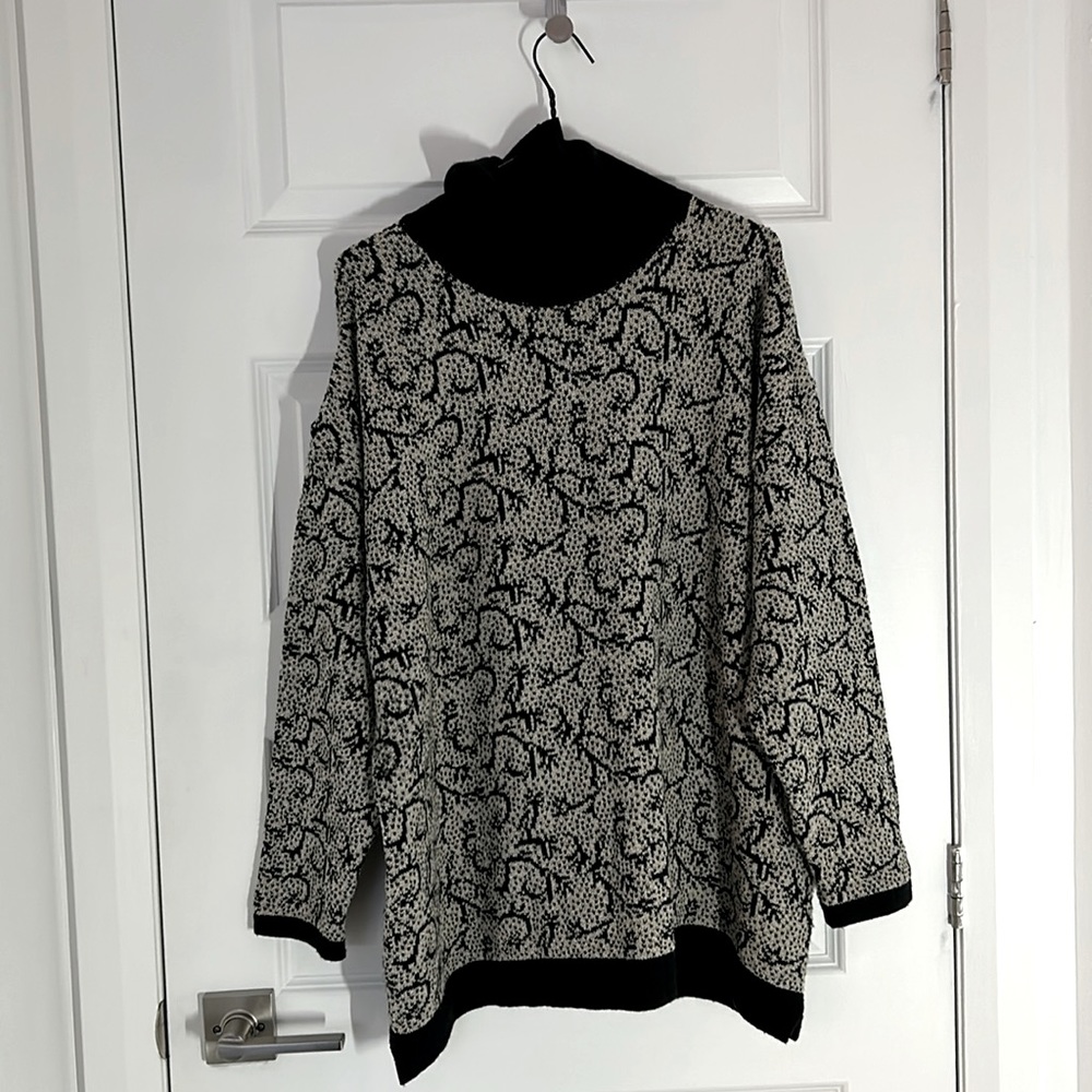 HUCKE - merino wool blend cowl neck oversize sweater size us 18